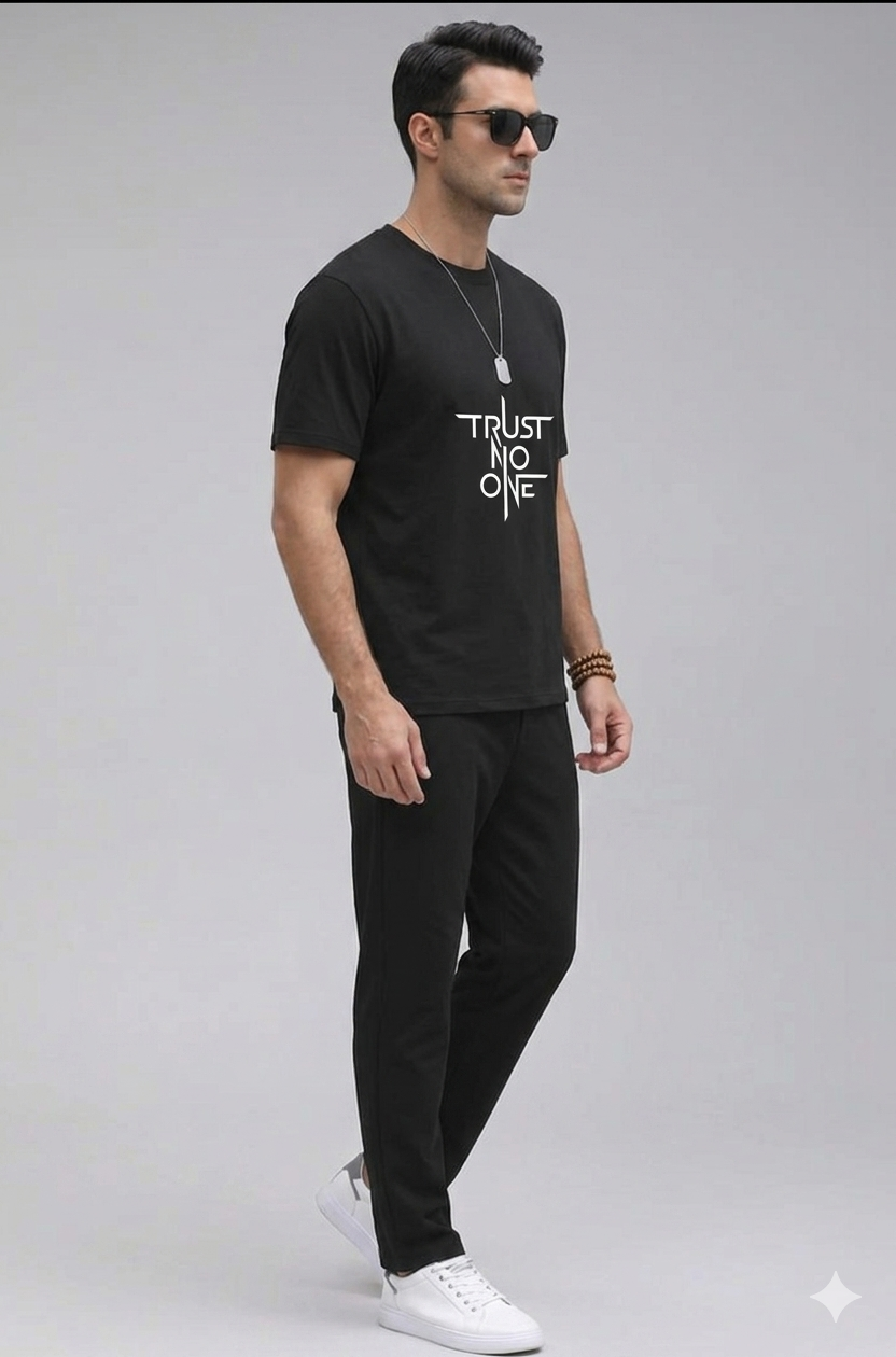 Trust No One - Men's Black Graphic T-shirt